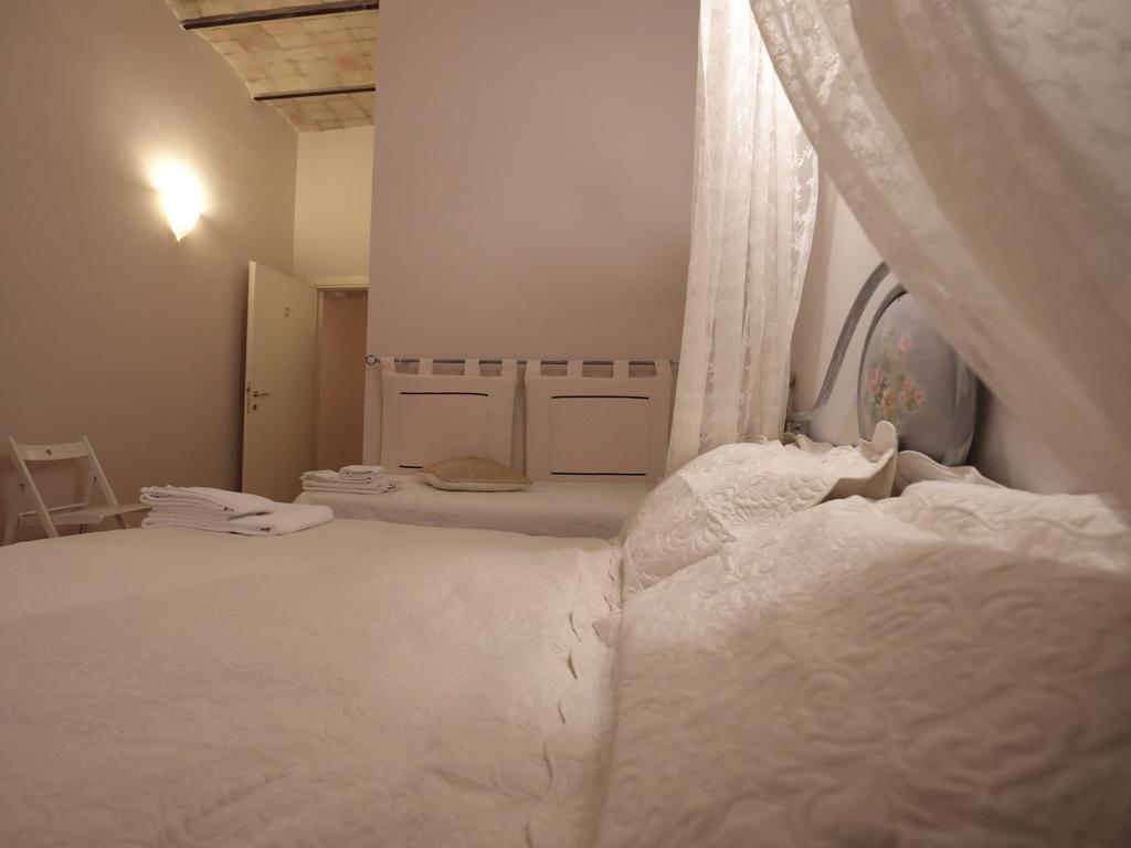 Residenza Raffaello Hotel โฟลีโญ ภายนอก รูปภาพ
