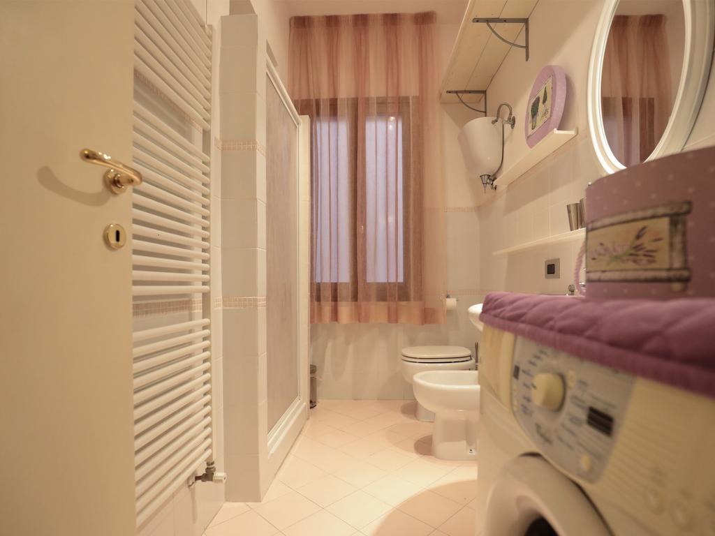 Residenza Raffaello Hotel โฟลีโญ ภายนอก รูปภาพ